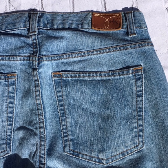 CALVIN KLEIN Medium Wash Bootcut Jean B-1 - Picture 2 of 7